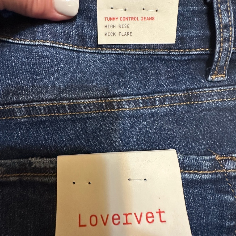 Lovervet high rise, cropped kick flare jeans